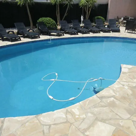 Vila Spacieuse, Climatisation, Piscine, Jardin Paysage, Proche *