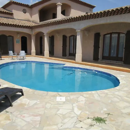 Spacieuse, Climatisation, Piscine, Jardin Paysage, Proche Vila
