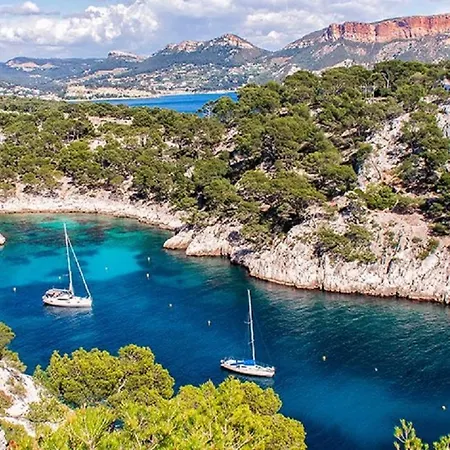 Spacieuse, Climatisation, Piscine, Jardin Paysage, Proche *