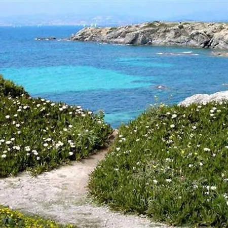 Spacieuse, Climatisation, Piscine, Jardin Paysage, Proche *